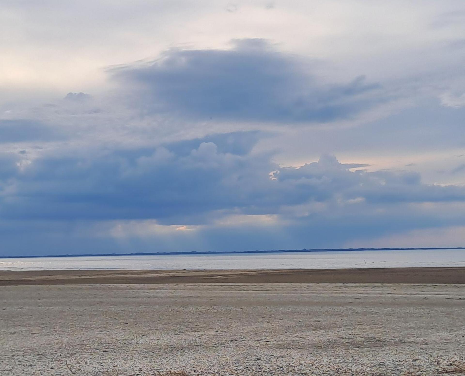 Gite Le Lac Cherrueix Exterior foto